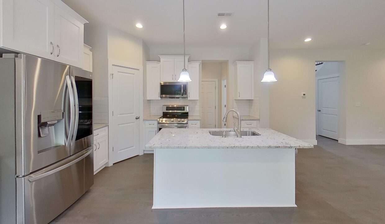 4110-Whispering-Oaks-Dr-Charlotte-NC-28213-3