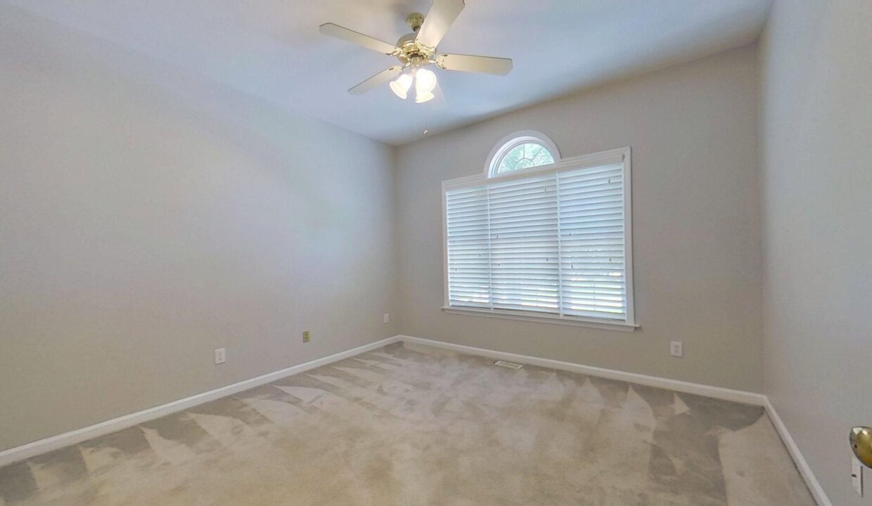 4130-Birchgarden-Dr-High-Point-NC-27265-22