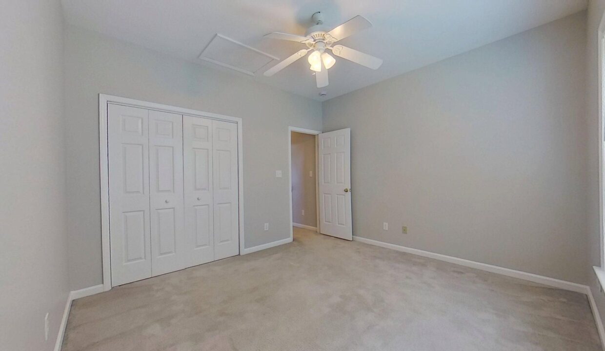 4130-Birchgarden-Dr-High-Point-NC-27265-25