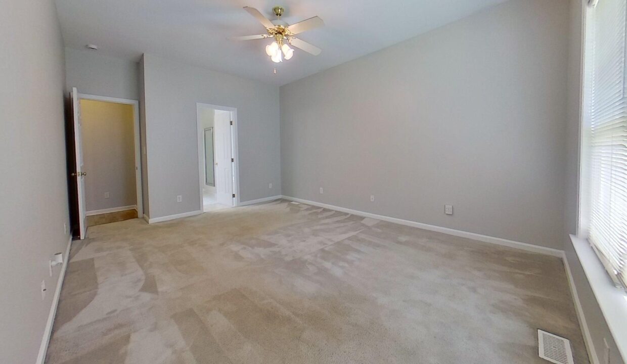 4130-Birchgarden-Dr-High-Point-NC-27265-31