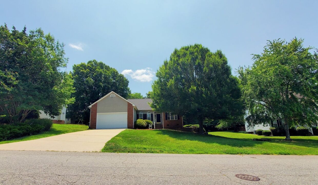 4130-Birchgarden-Dr-High-Point-NC-27265-35