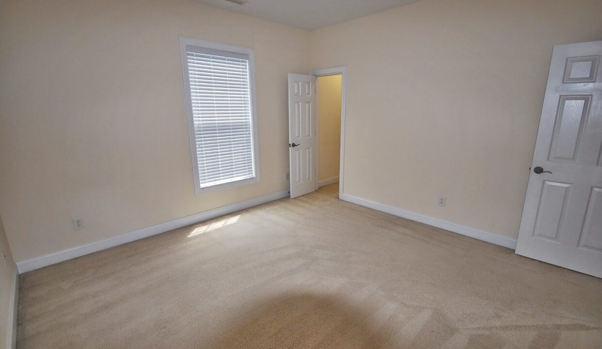 414-Longford-Ct-Durham-NC-27713-22