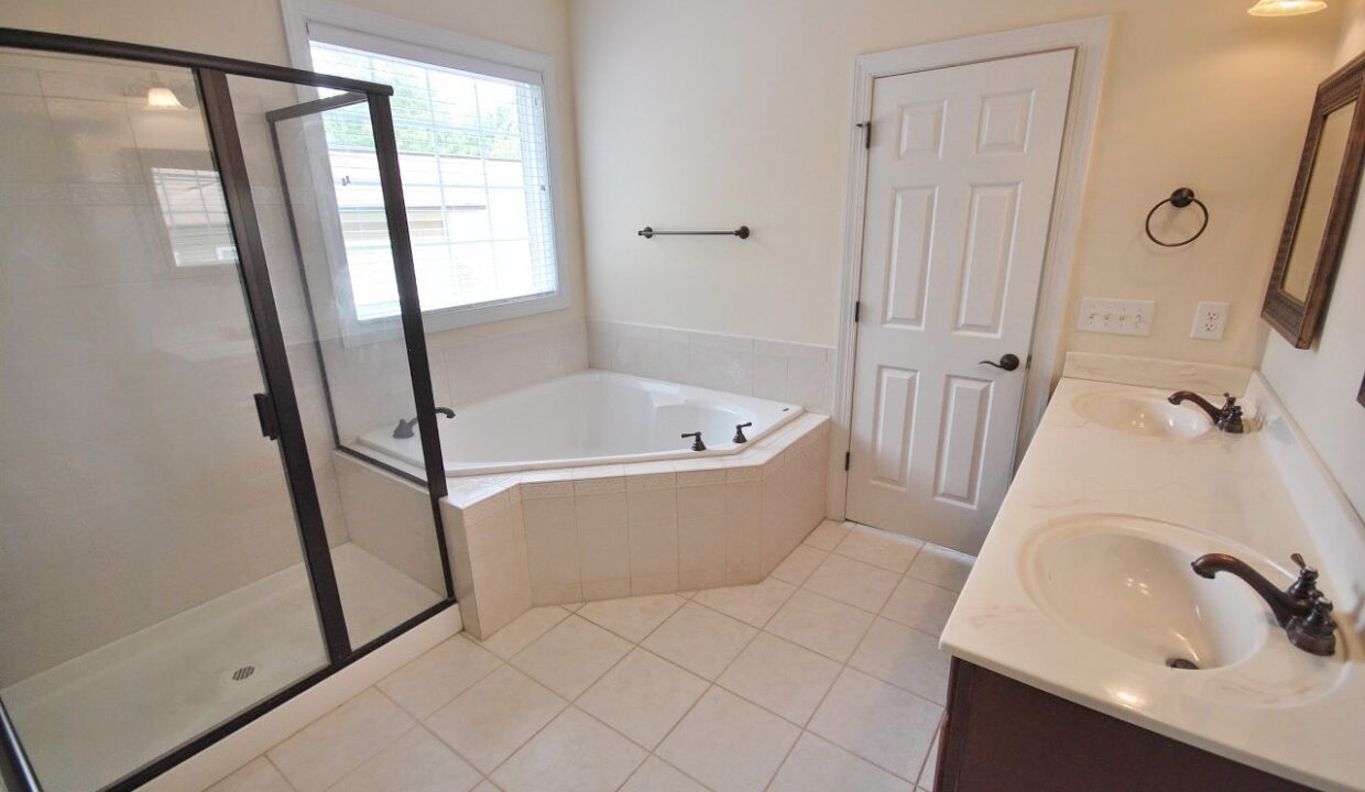414-Longford-Ct-Durham-NC-27713-29