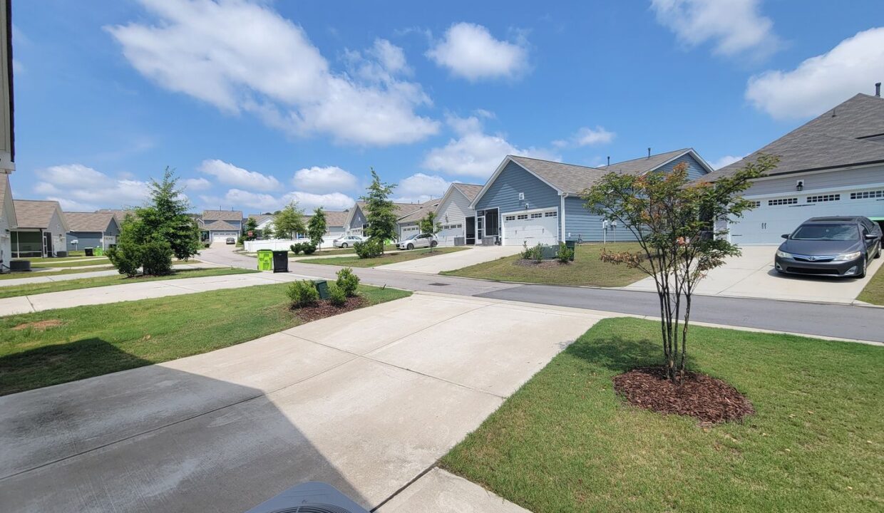 553-Haywood-Glen-Dr-Knightdale-NC-27545-12