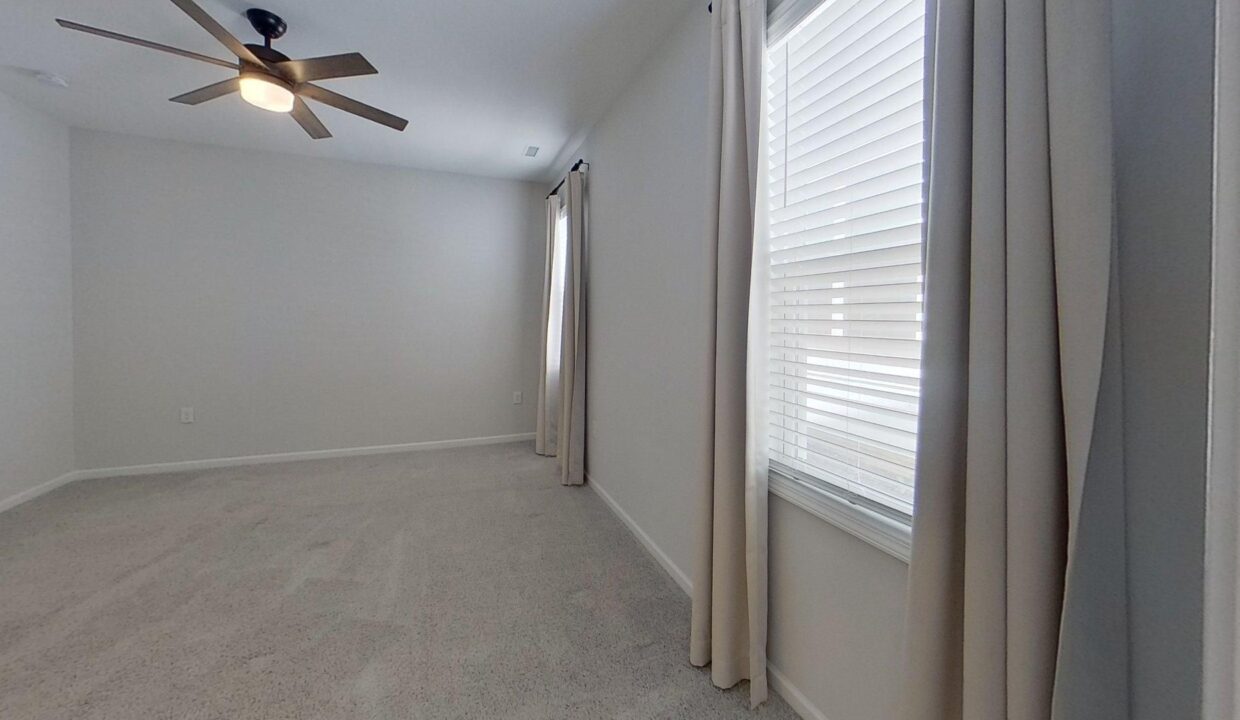 553-Haywood-Glen-Dr-Knightdale-NC-27545-33