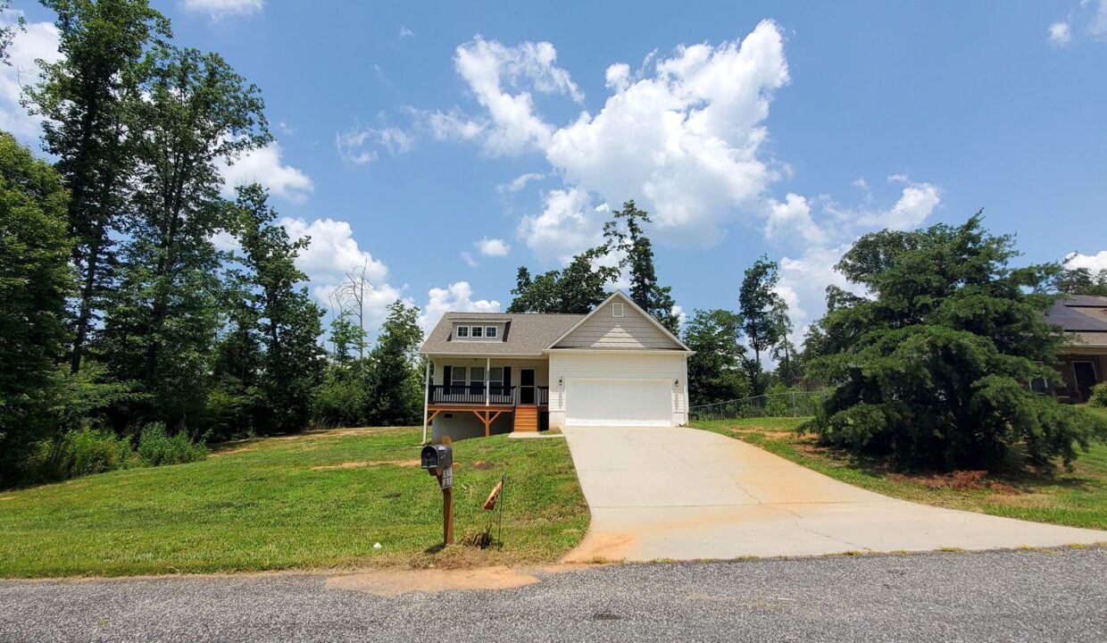 5940-Brentwood-Park-Pl-Rural-Hall-NC-27045-3