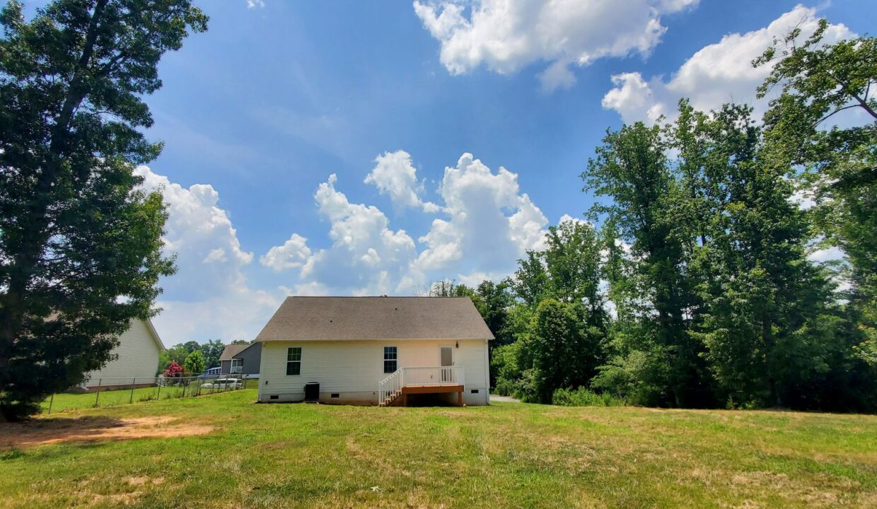 5940-Brentwood-Park-Pl-Rural-Hall-NC-27045-5
