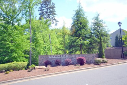 6404-Swatner-Dr-Raleigh-NC-27612-25