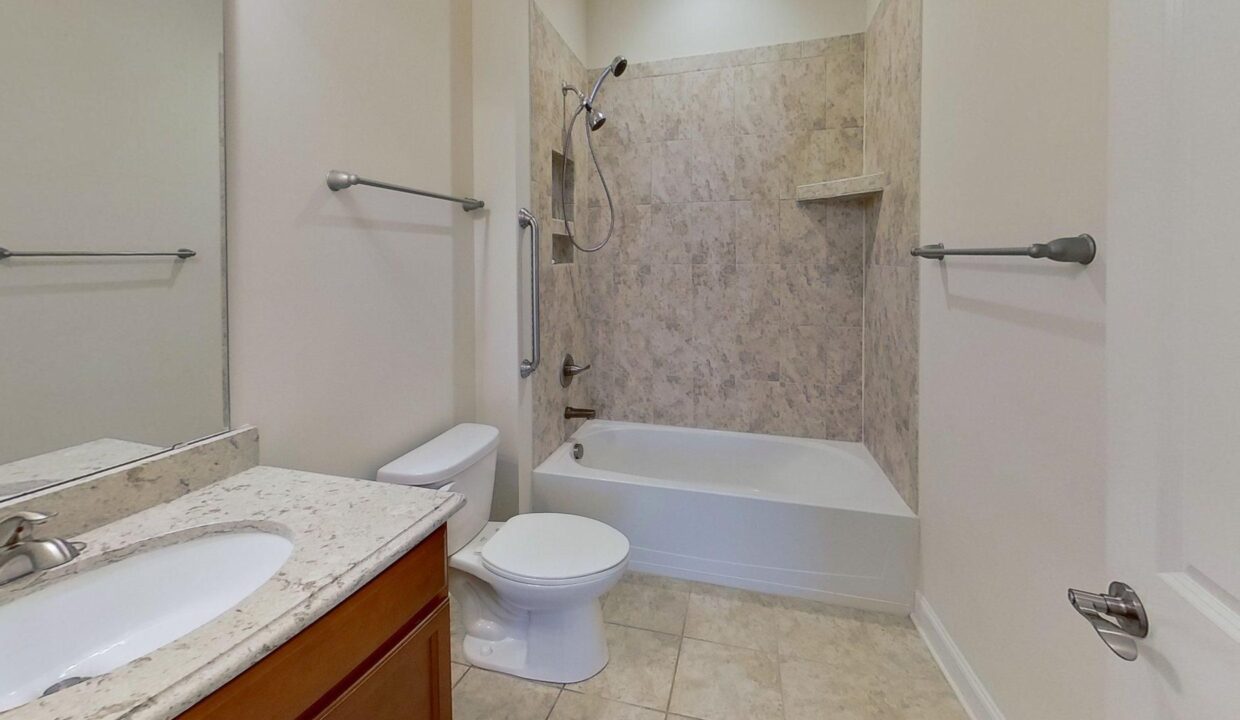 8011-Parknoll-Dr-Huntersville-NC-28078-17