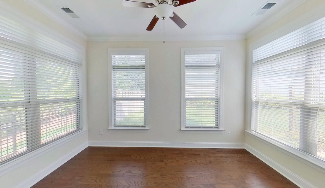 8011-Parknoll-Dr-Huntersville-NC-28078-20