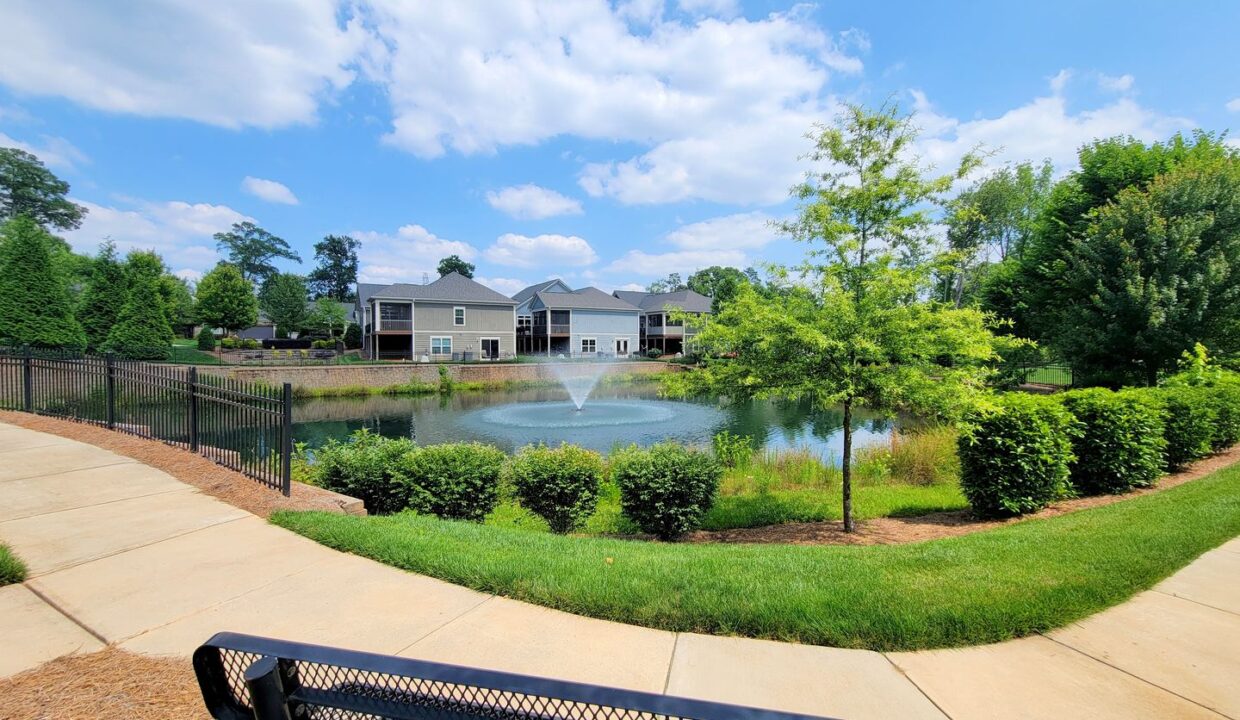 8011-Parknoll-Dr-Huntersville-NC-28078-23