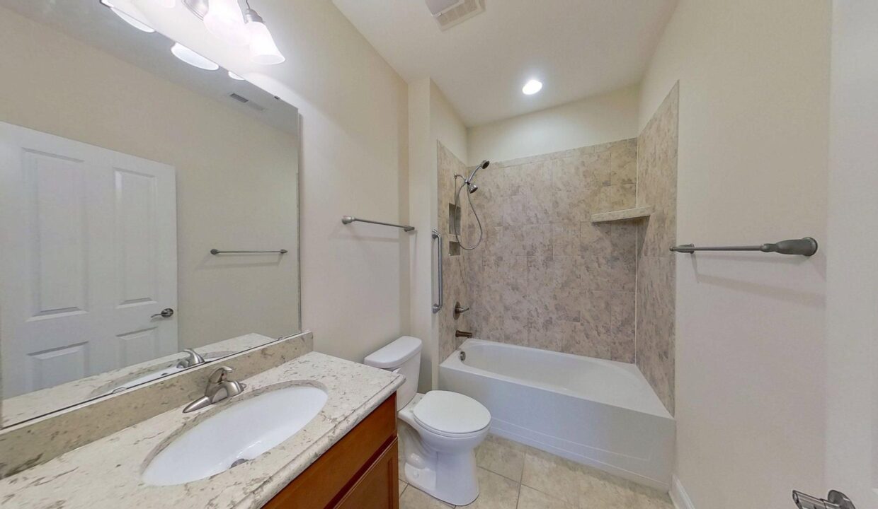 8011-Parknoll-Dr-Huntersville-NC-28078-28