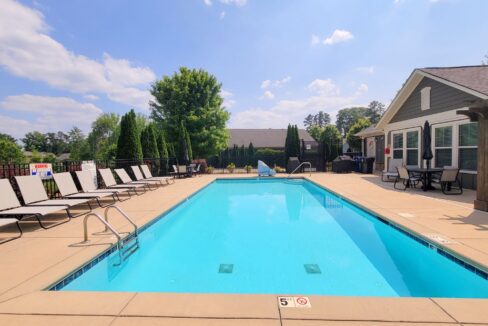 8011-Parknoll-Dr-Huntersville-NC-28078-3