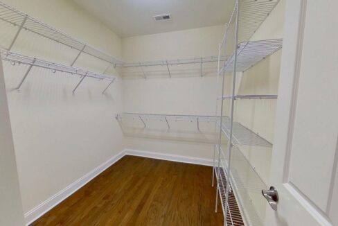 8011-Parknoll-Dr-Huntersville-NC-28078-32