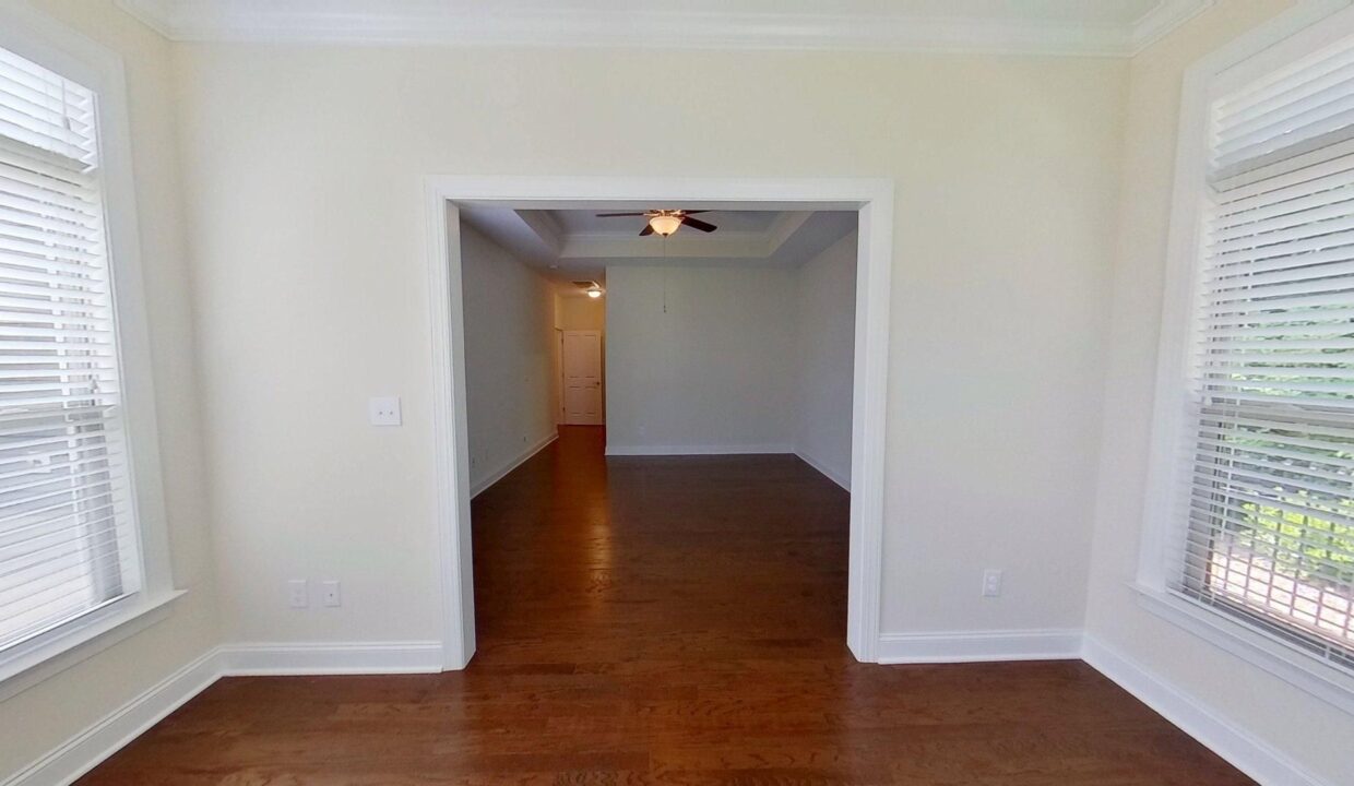 8011-Parknoll-Dr-Huntersville-NC-28078-34