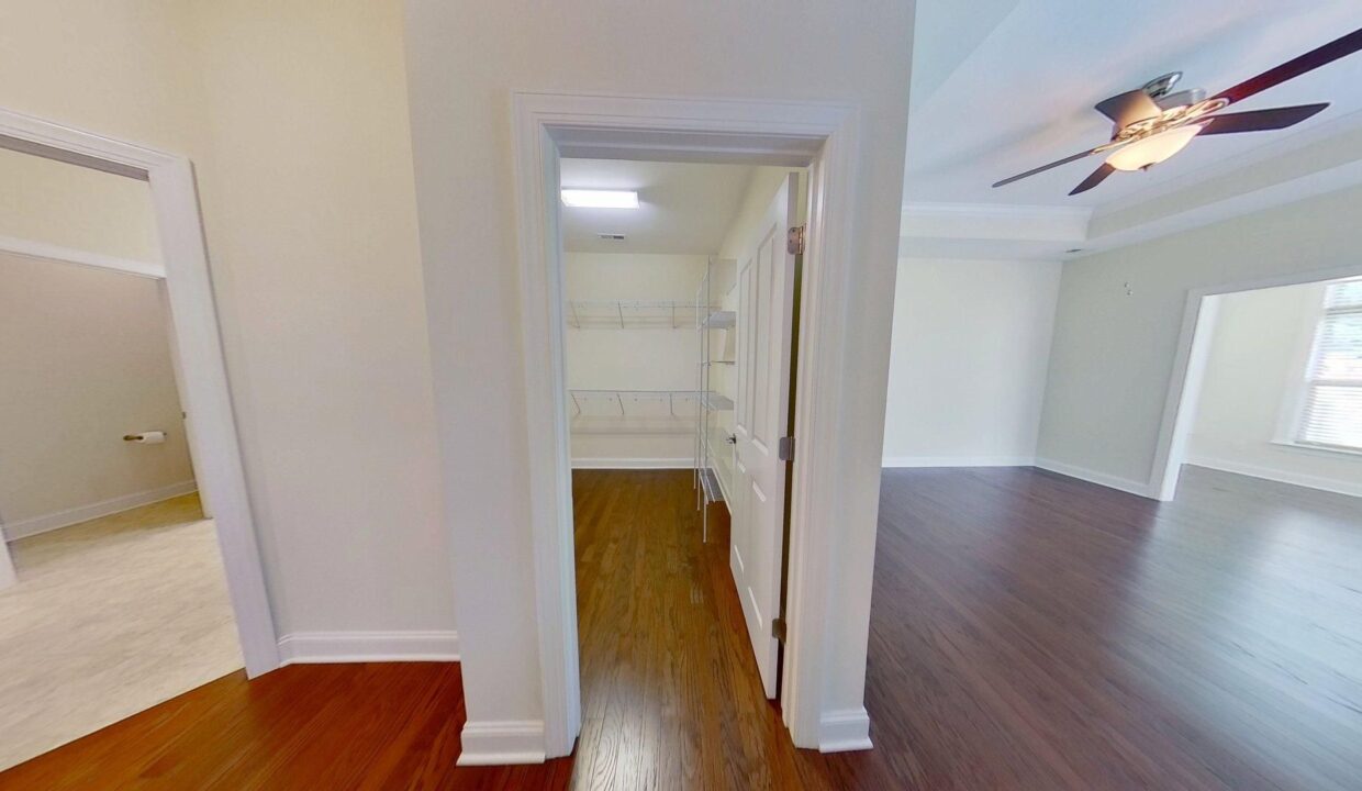 8011-Parknoll-Dr-Huntersville-NC-28078-35