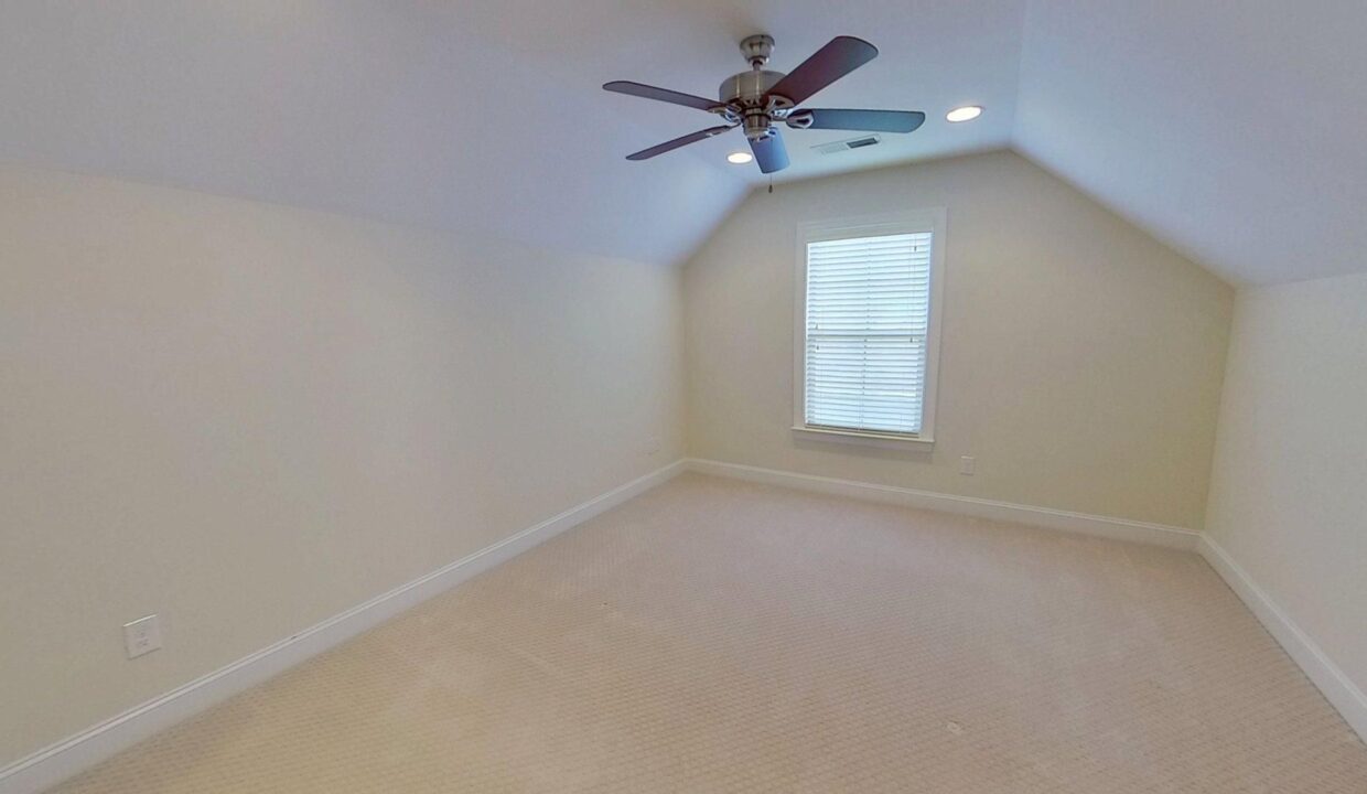 8011-Parknoll-Dr-Huntersville-NC-28078-38