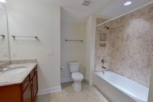 8011-Parknoll-Dr-Huntersville-NC-28078-40