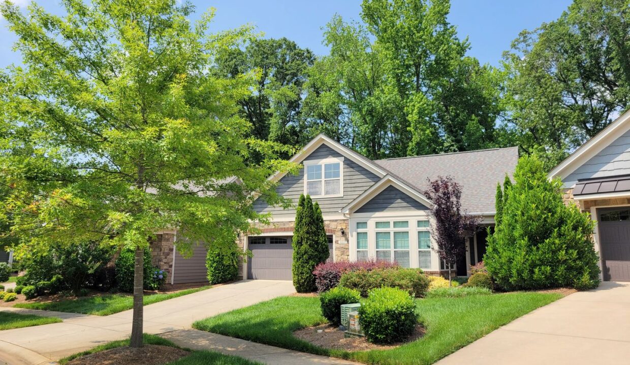 8011-Parknoll-Dr-Huntersville-NC-28078-9