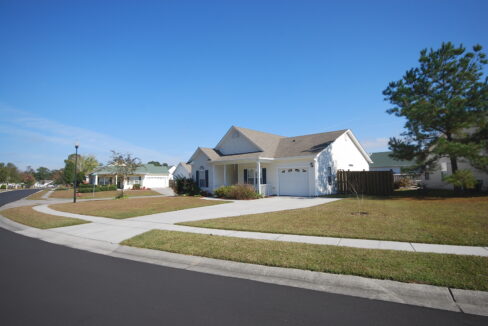 8640-Orchard-Loop-Rd-Leland-NC-28451-11