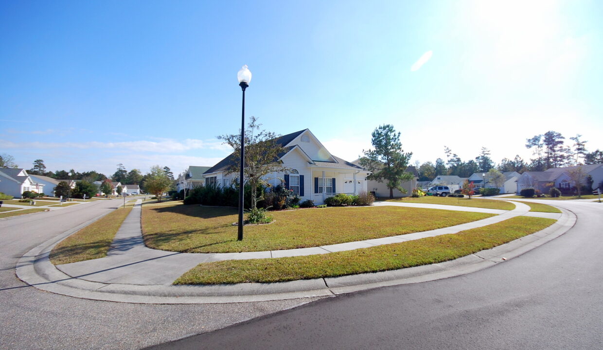 8640-Orchard-Loop-Rd-Leland-NC-28451-19
