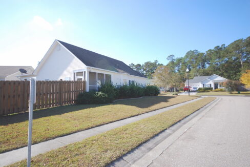 8640-Orchard-Loop-Rd-Leland-NC-28451-9