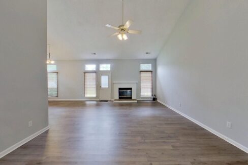 9105-Oren-Thompson-Rd-Charlotte-NC-28213-14
