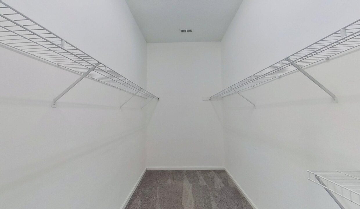 9105-Oren-Thompson-Rd-Charlotte-NC-28213-19