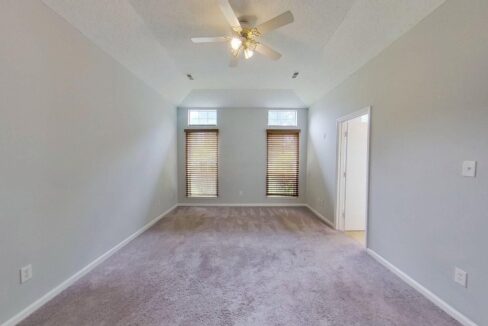 9105-Oren-Thompson-Rd-Charlotte-NC-28213-21