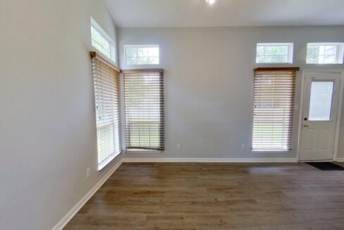 9105-Oren-Thompson-Rd-Charlotte-NC-28213-22
