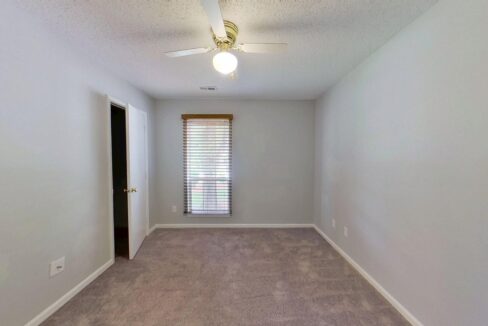 9105-Oren-Thompson-Rd-Charlotte-NC-28213-25