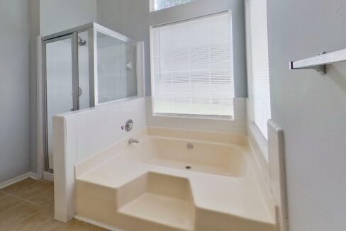 9105-Oren-Thompson-Rd-Charlotte-NC-28213-32