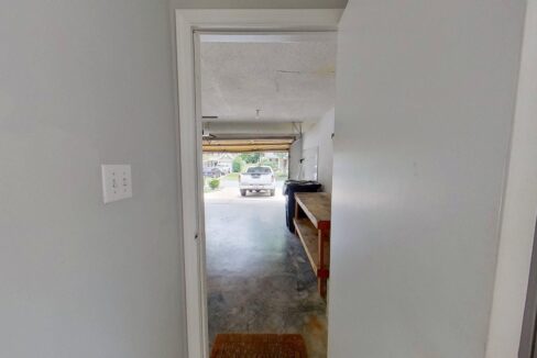 9105-Oren-Thompson-Rd-Charlotte-NC-28213-33