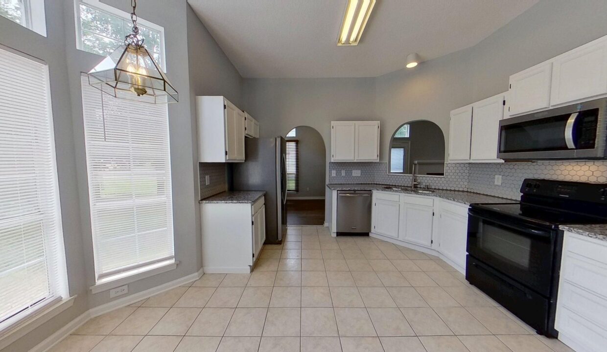 9105-Oren-Thompson-Rd-Charlotte-NC-28213-6
