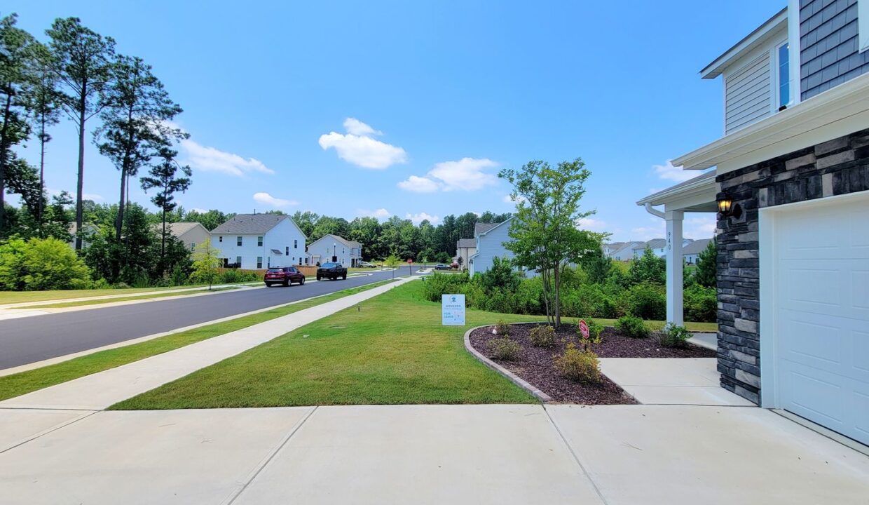 940-Green-Gable-Dr-Zebulon-NC-27597-29