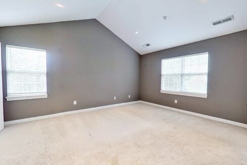 10516-Rougemont-Ln-Charlotte-NC-28277-18