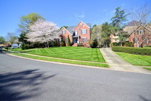 10516-Rougemont-Ln-Charlotte-NC-28277-19