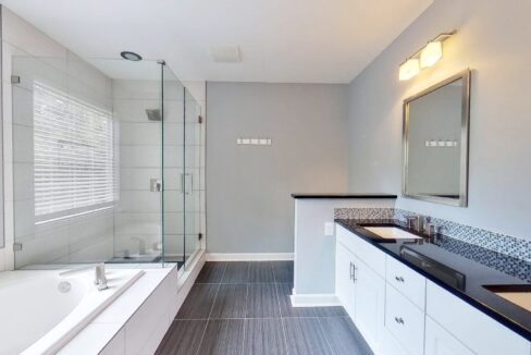 10516-Rougemont-Ln-Charlotte-NC-28277-20