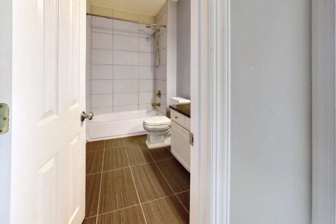 10516-Rougemont-Ln-Charlotte-NC-28277-23