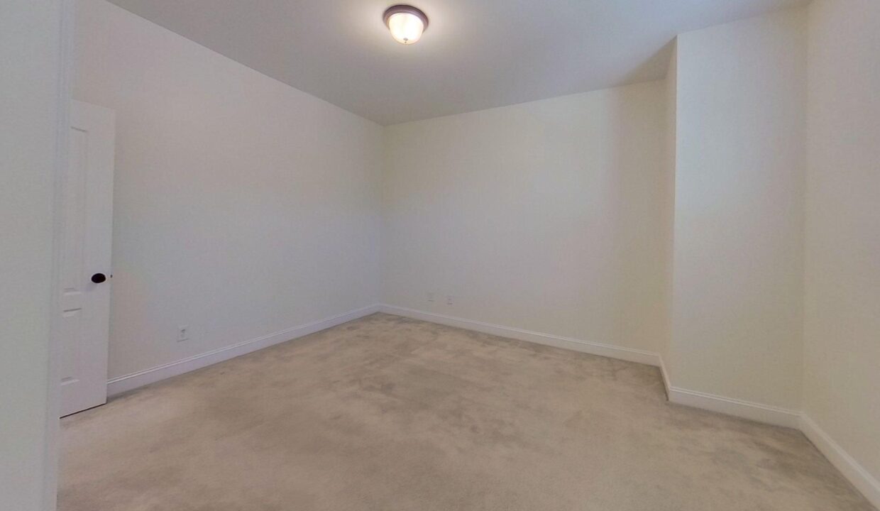 109-Highland-Mist-Cir-Apex-NC-27539-36