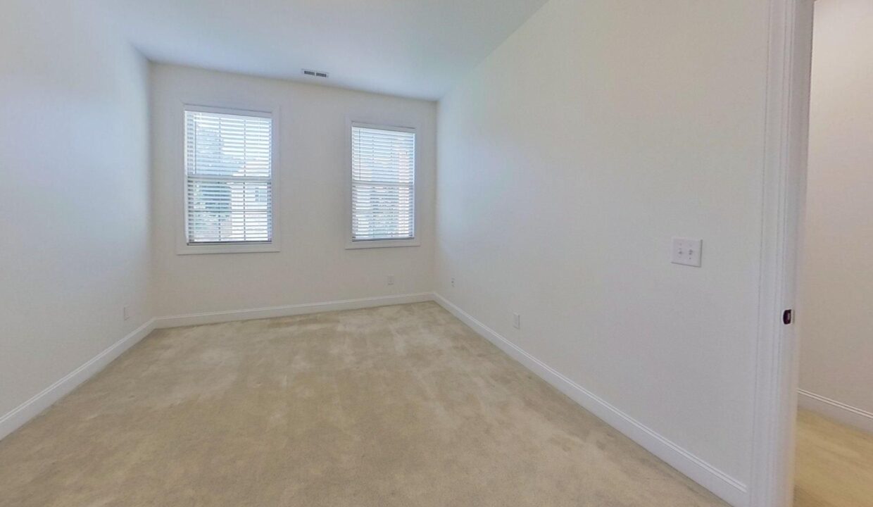 109-Highland-Mist-Cir-Apex-NC-27539-37