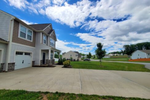 116-Summerfield-Ct-Advance-NC-27006-13