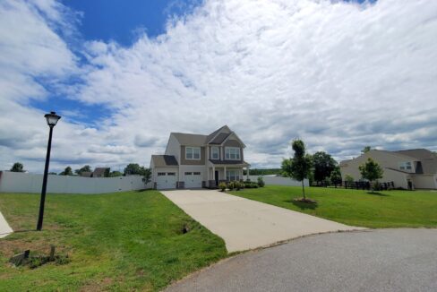 116-Summerfield-Ct-Advance-NC-27006-35