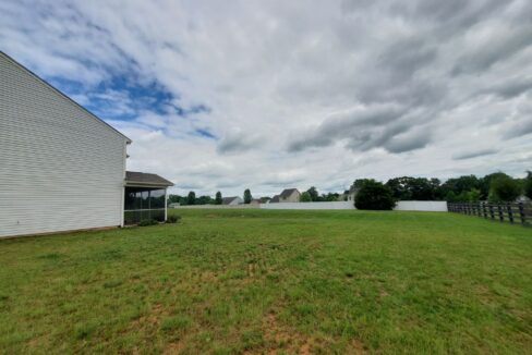 116-Summerfield-Ct-Advance-NC-27006-36