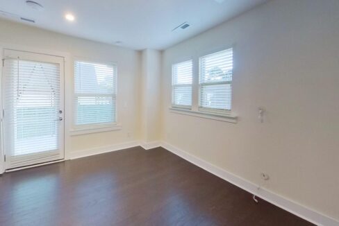 15041-New-Amsterdam-Ln-Charlotte-NC-28204-42