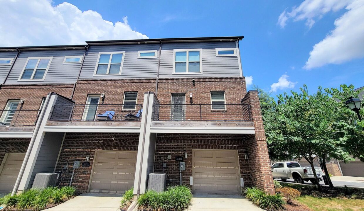 15041-New-Amsterdam-Ln-Charlotte-NC-28204-45