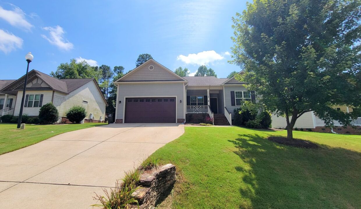153-Brindley-Cir-Clayton-NC-27520-13