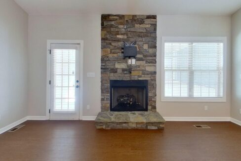 153-Brindley-Cir-Clayton-NC-27520-32