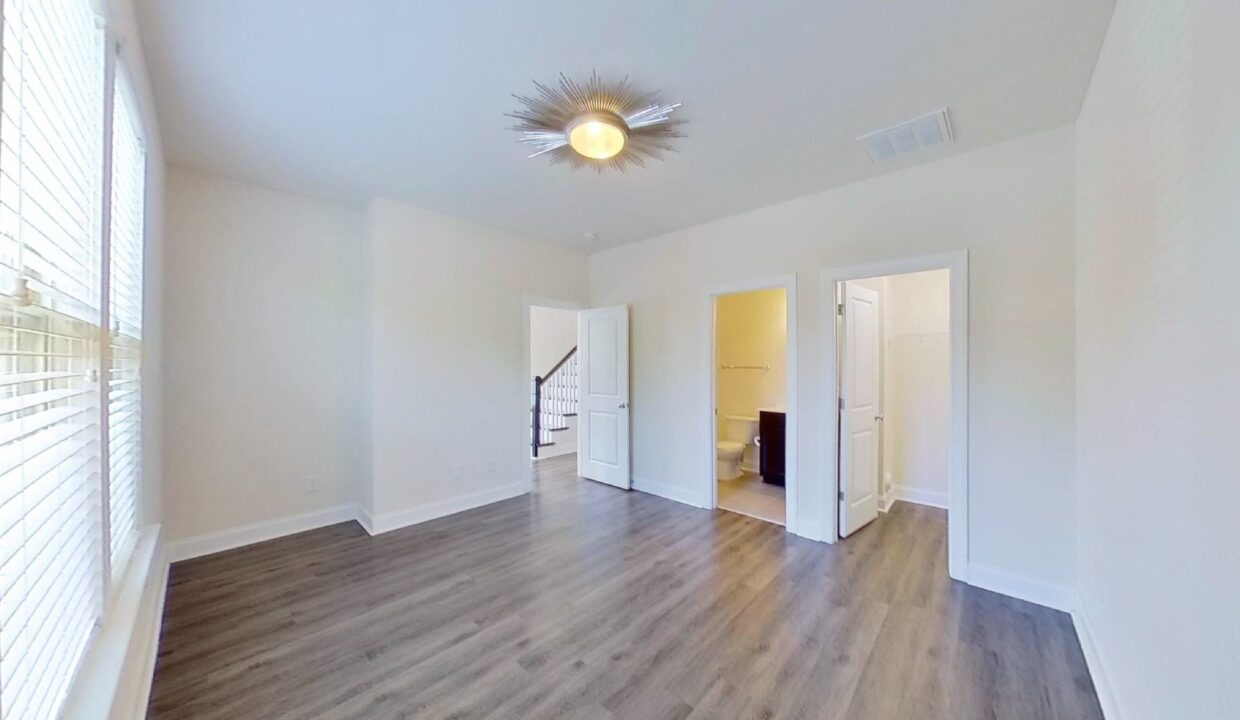1619-Pat-Garrett-St-Charlotte-NC-28206-11