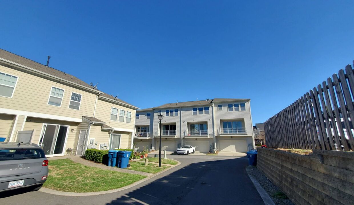 1619-Pat-Garrett-St-Charlotte-NC-28206-23